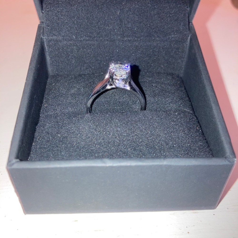 1 Carat Engagement Ring